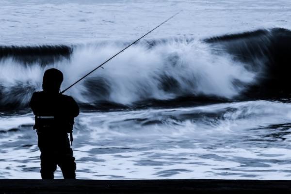 11月の堤防で釣れる魚は 寒いけど水温次第で魚は釣れる 釣りおじさんの釣りネタ帳