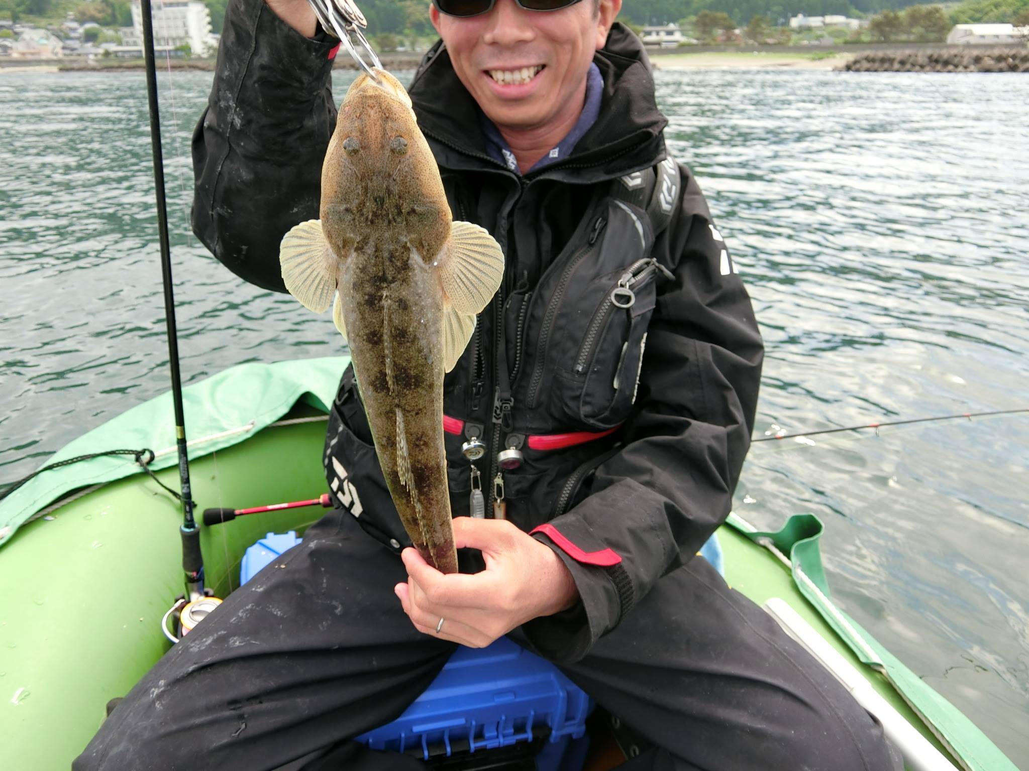 マゴチが釣れる時期と狙う場所の考察「生態と釣れるエサ」 - Magoti1